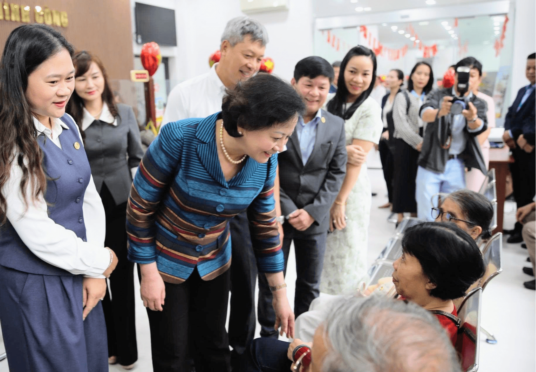 Cách mạng tinh gọn bộ máy, vận hành chính quyền địa phương hai cấp: Dấu ấn cải cách lịch sử- Ảnh 6.