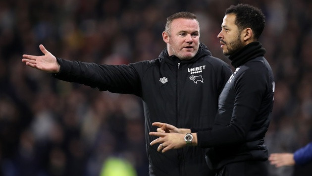 Liam Rosenior thời điểm còn làm trợ lý cho Wayne Rooney tại Derby County