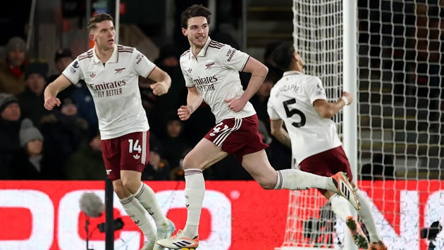 Declan Rice tỏa sáng rực rỡ trong màu áo Arsenal