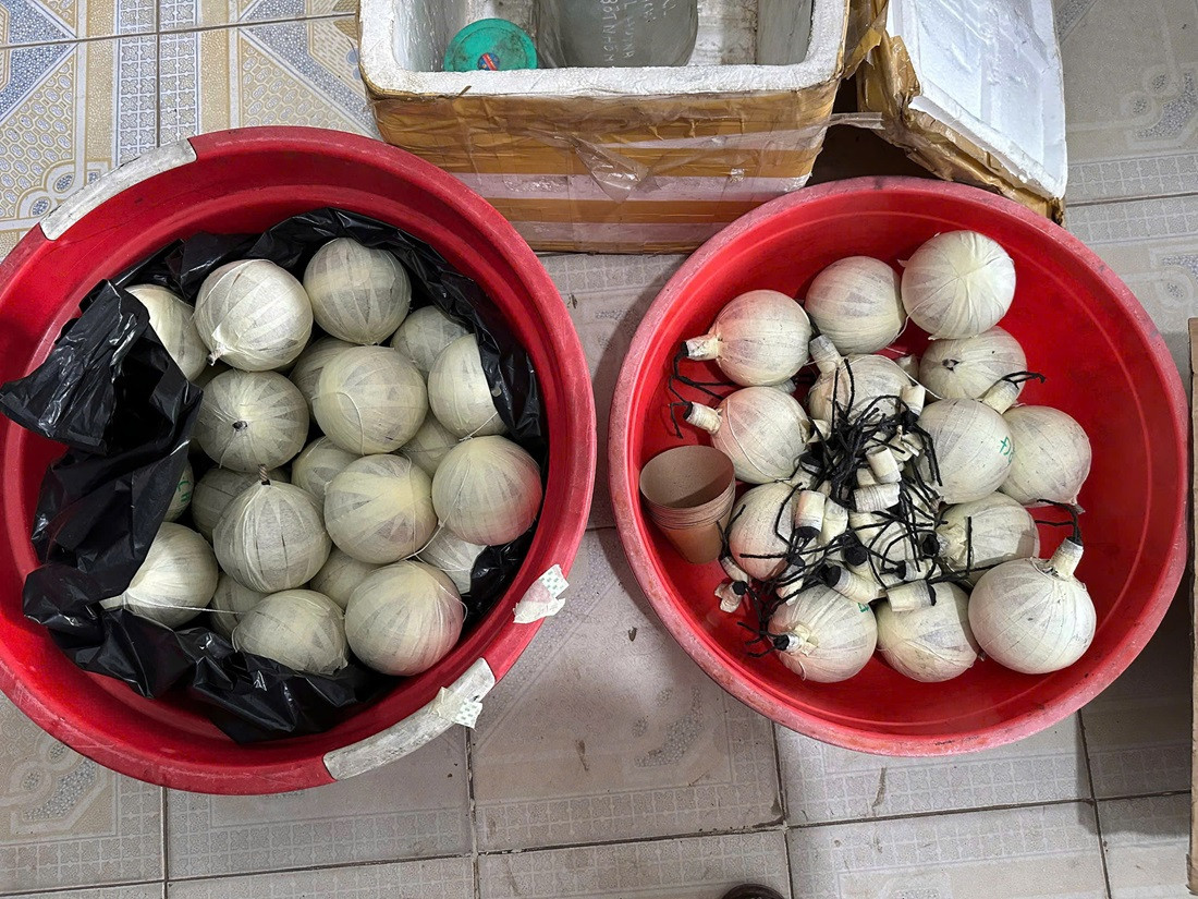 Hóa chất phục vụ chế tạo pháo nổ cực kỳ nguy hiểm nếu xảy ra sự cố cháy nổ.