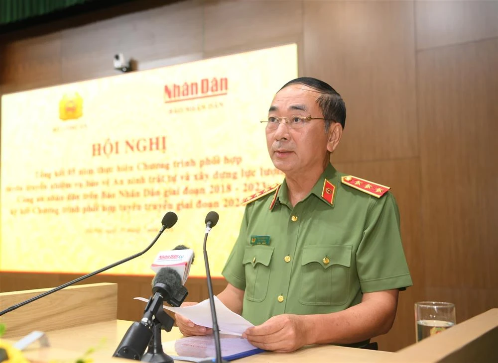 Thứ trưởng Trần Quốc Tỏ phát biểu khai mạc hội nghị phối hợp tuyên truyền.