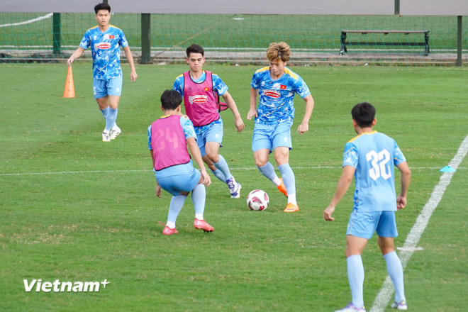vnp-u23hoiquan1.jpg