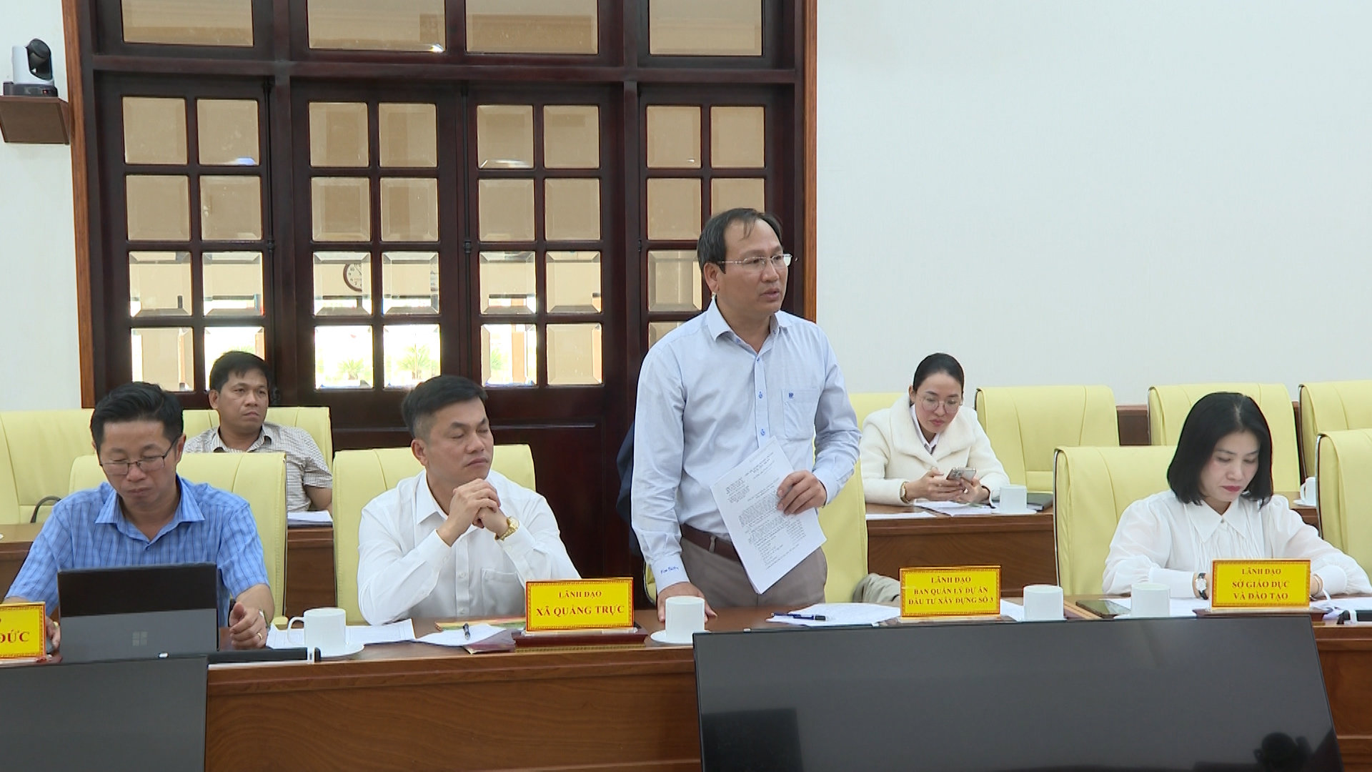 ong sơn báo cáo