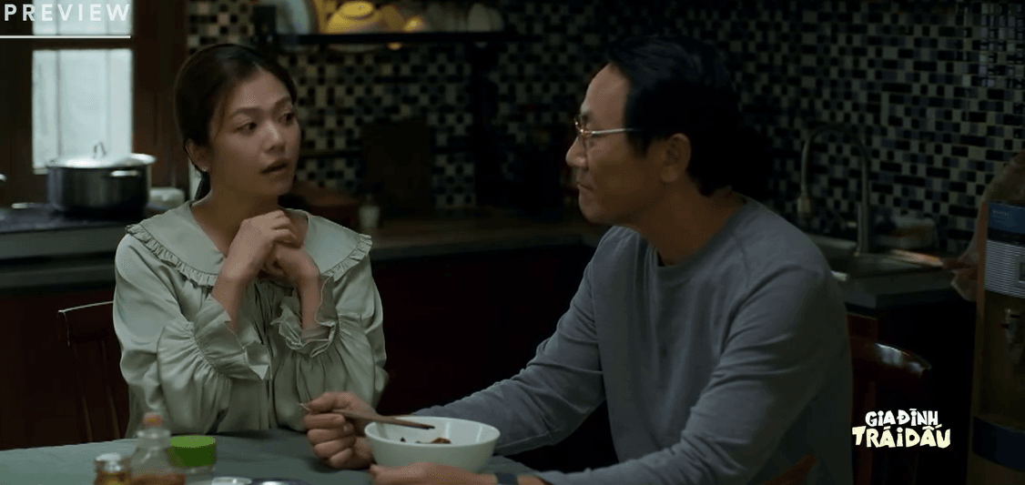 Bà Ánh bày tỏ sự viên mãn về cuộc sống gia đình hiện tại bên ông Phi.