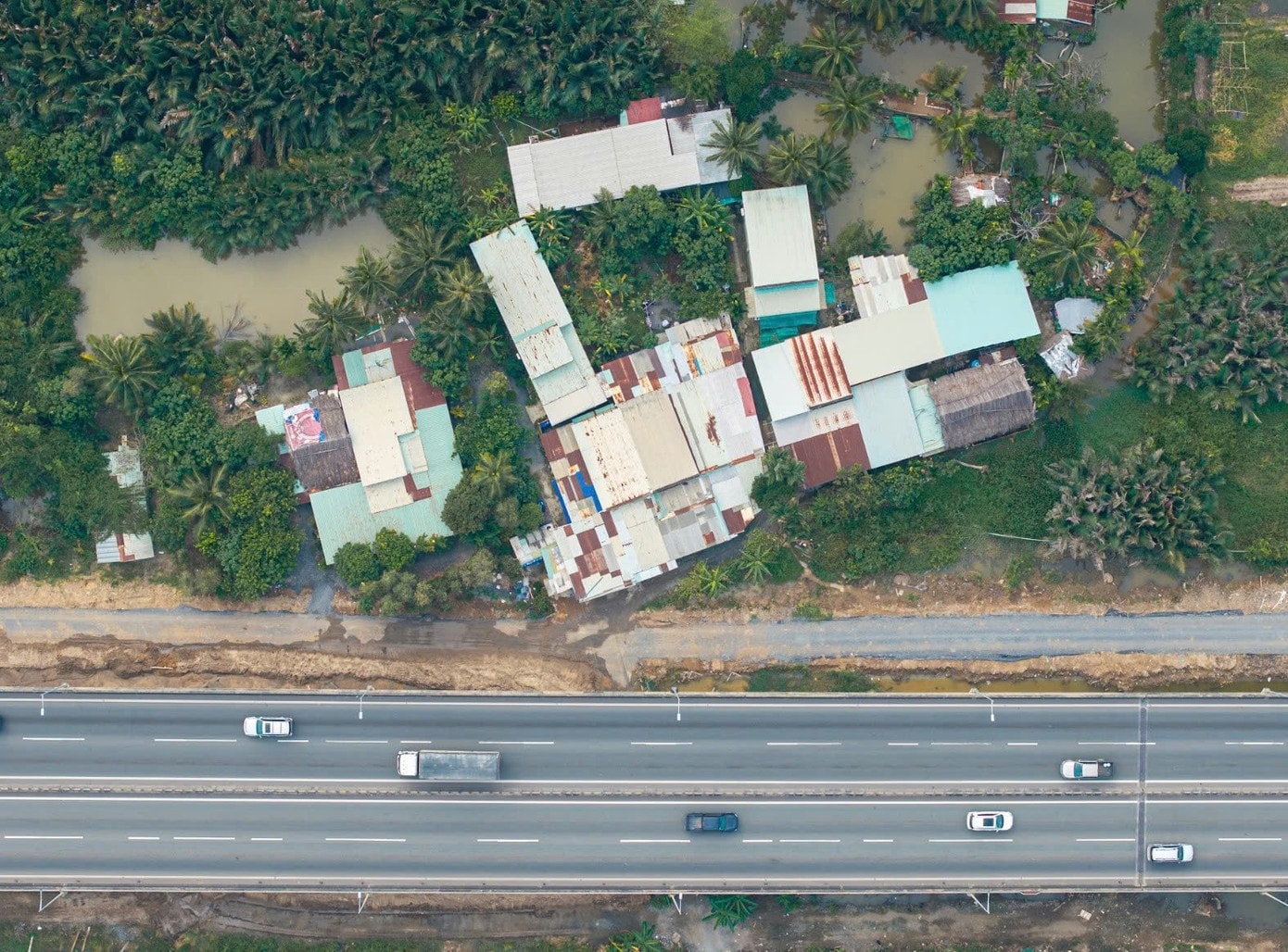 Công trường mở rộng cao tốc TP.HCM - Long Thành vướng mặt bằng tại TP.HCM