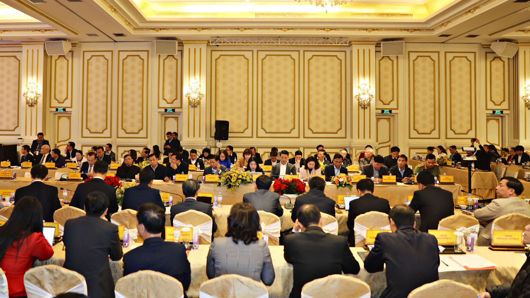 Các đại biểu tham dự Hội tha