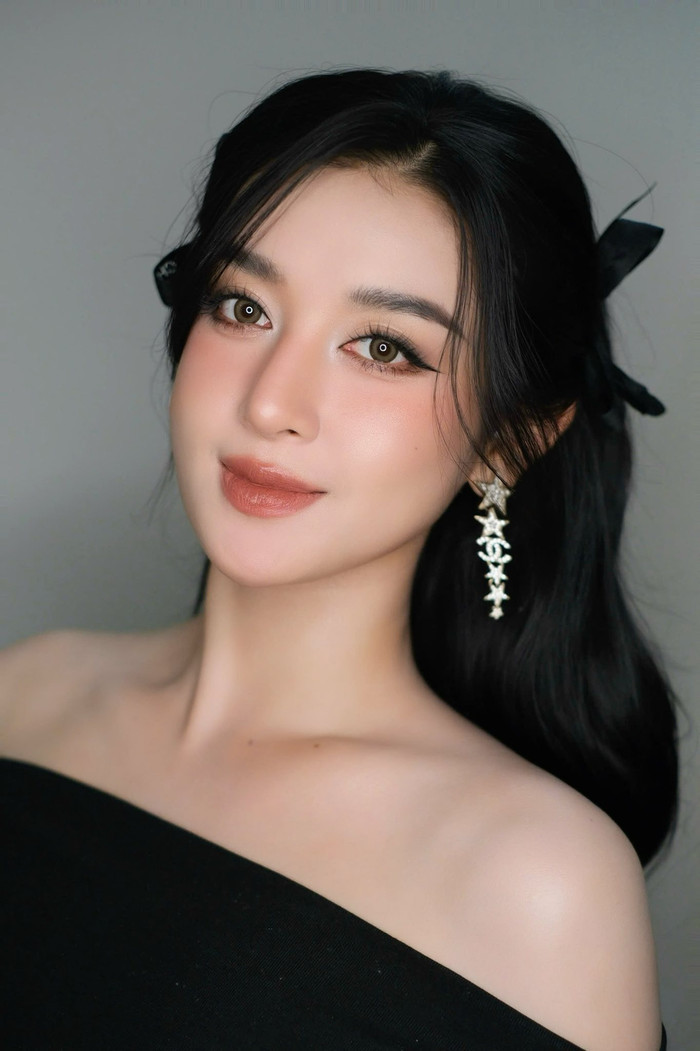Sự thay đổi trong cách chia sẻ trên mạng xã hội của Á hậu Huyền My nhận được sự ủng hộ từ khán giả.