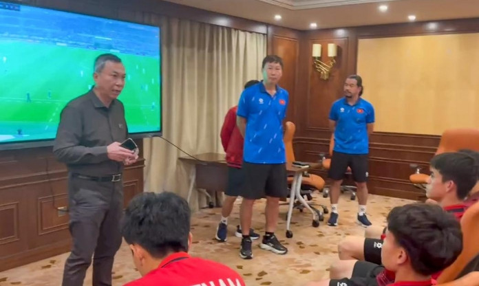 U23 Việt Nam được động viên tinh thần trước trận đấu quyết định