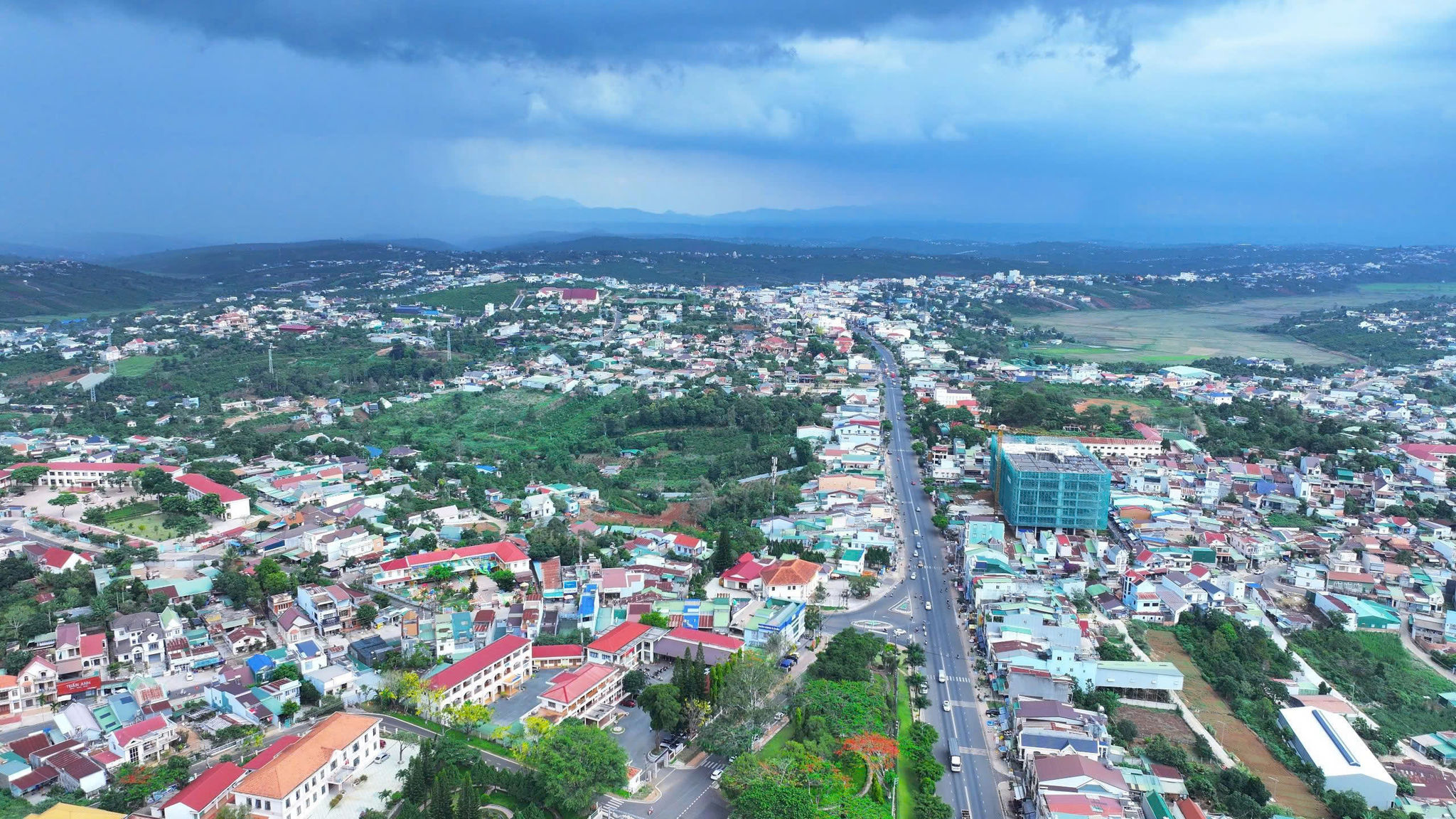 Trung tâm xã Di Linh khang trang, hiện đại và văn minh