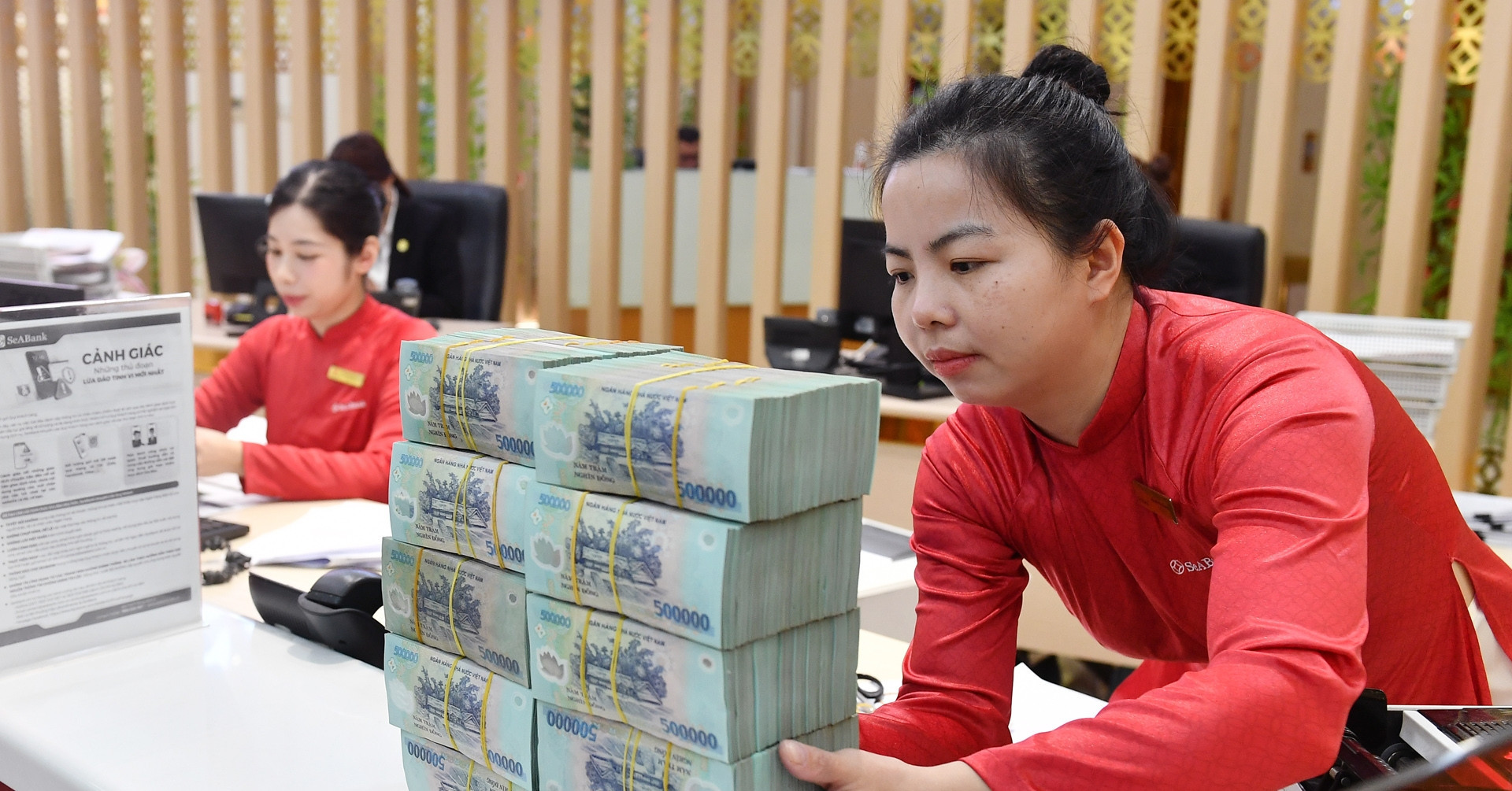 Lãi suất ngân hàng hôm nay ngày 14/1/2026