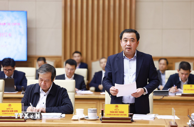ttxvn-thu-tuong-pham-minh-chinh-chu-tri-phien-hop-lan-thu-6-cua-bcd-trien-khai-thuc-hien-cam-ket-cua-viet-nam-ve-bien-doi-khi-hau-8529575-4.jpg