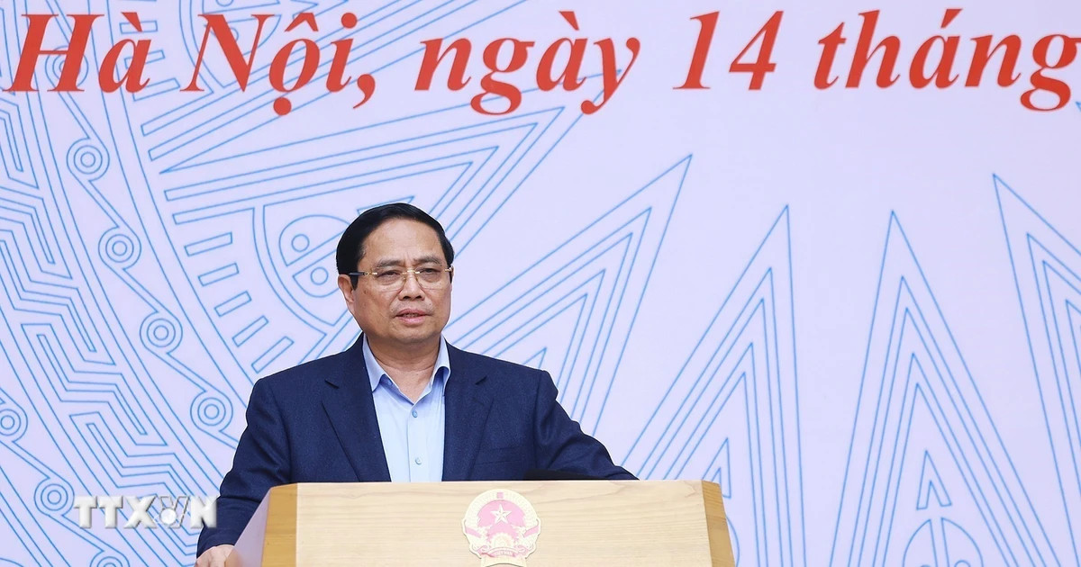 Thủ tướng Phạm Minh Chính chủ trì phiên họp lần thứ 6 Ban chỉ đạo thực hiện cam kết của Việt Nam tại COP 26. (Ảnh: Dương Giang/TTXVN)