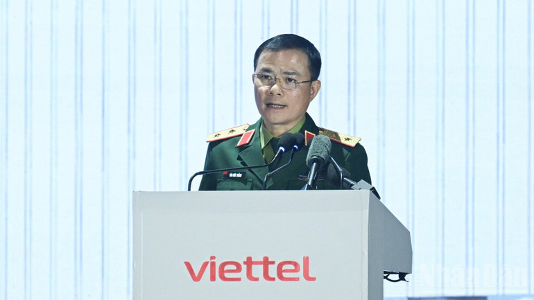 ndo_br_c1-7929.jpg