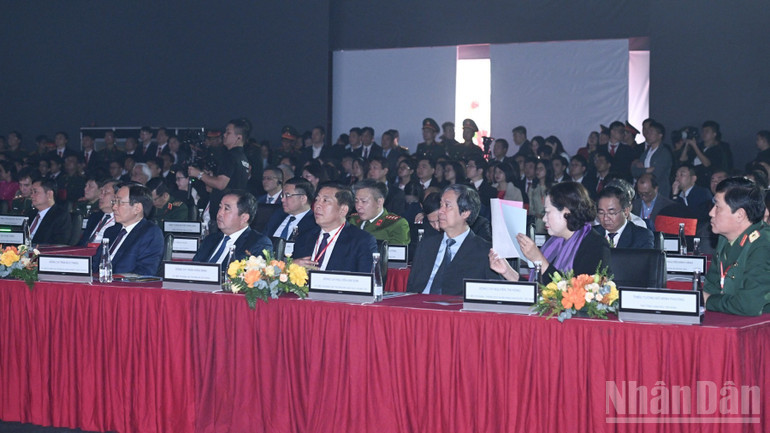 ndo_br_b4-9729-1430.jpg