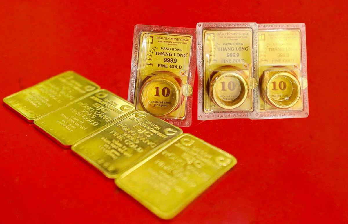 Giá vàng hôm nay 16/1: Thị trường giảm mạnh sau phiên tăng nóng