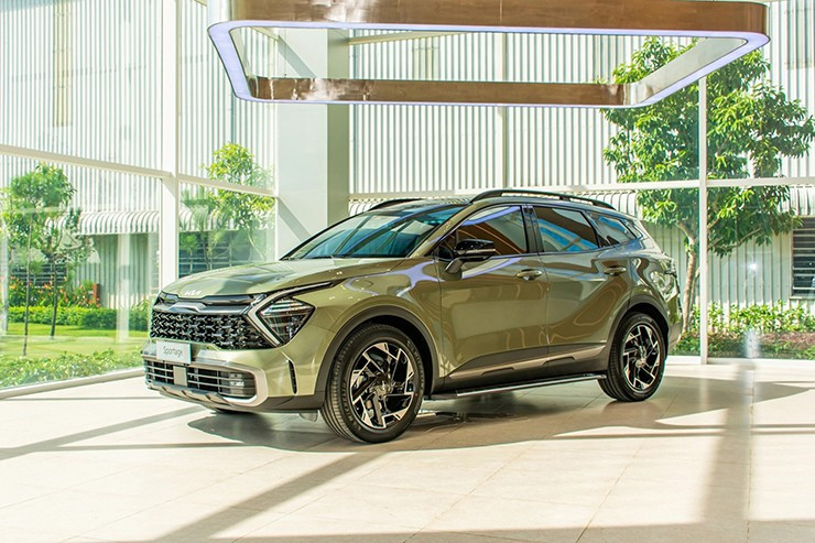 Thiết kế đầu xe KIA Sportage mới