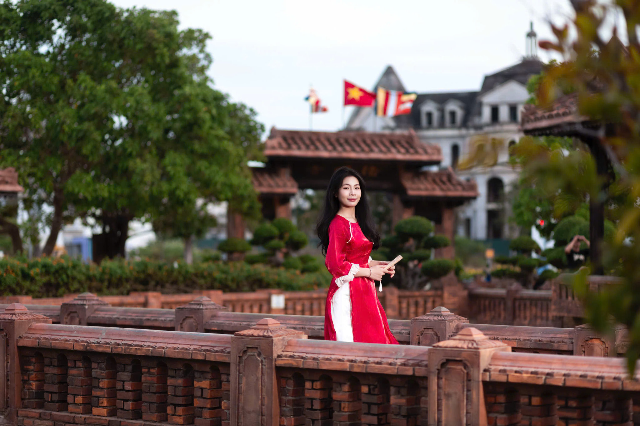 Nét cổ kính ở chùa Thanh Minh tự là điểm để nhiều bạn trẻ lựa chọn chụp hình cho bộ ảnh Tết