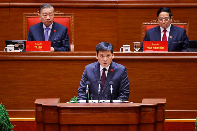vna-potal-dai-hoi-dang-xiv-phien-thao-luan-tai-hoi-truong-ve-cac-van-kien-dai-hoi-8542921.jpg