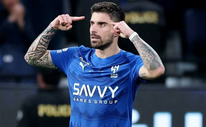 Ruben Neves trong màu áo Al Hilal và khao khát trở lại Premier League.