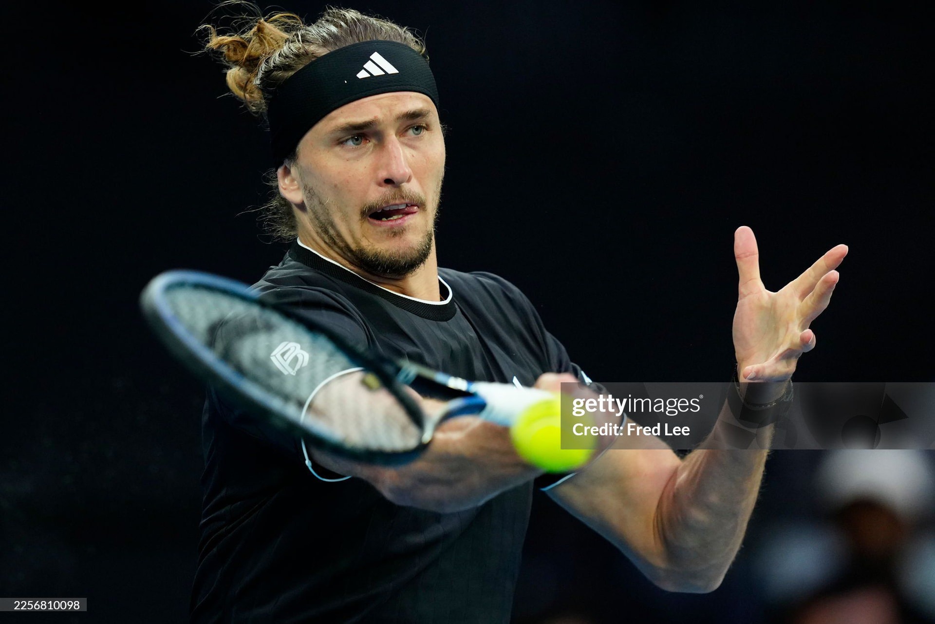 Alexander Zverev thi đấu tại Australian Open