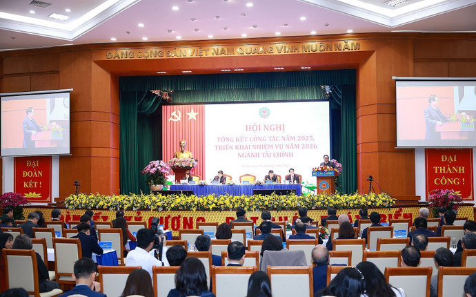 hoi-nghi-trien-khai-nhiem-vu-nam-2026-cua-nganh-tai-chinh-anh-duong-giang-ttxvn.jpg