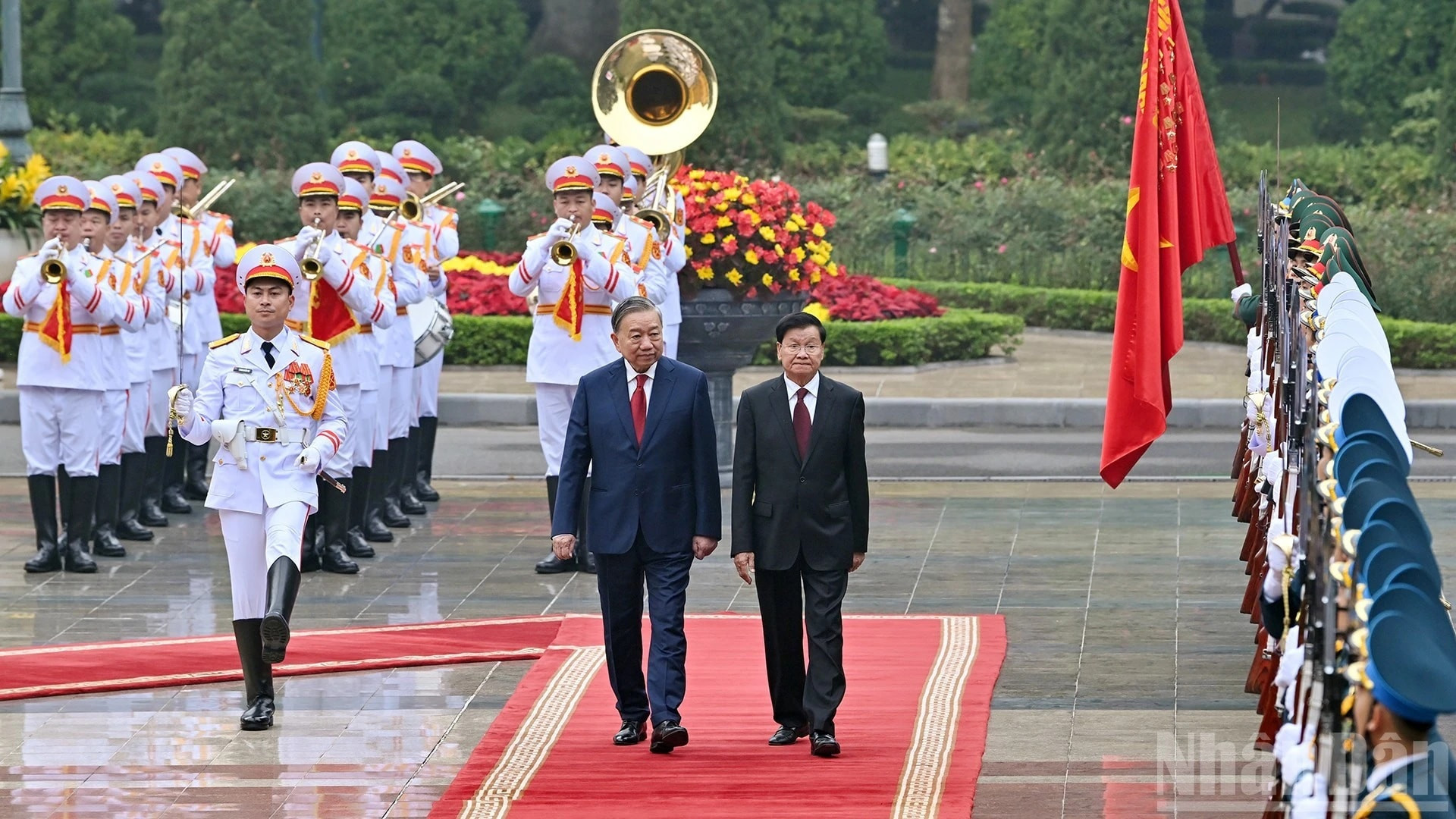 cdn.daihoidangtoanquoc.vn-images-21847f58f9a213e40aa2d96897b994f014f85d4245b7857c7b401aa4012988d2d8ef1b34bf8ea01c07afd25da133245a956ecd4e1a0041dc1eb24a674a3f02c8-_to-lam(2).jpg