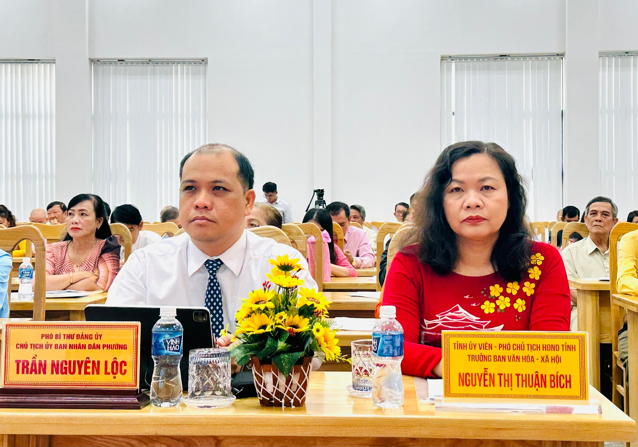 f2af4f7e4f27c1799836.jpg