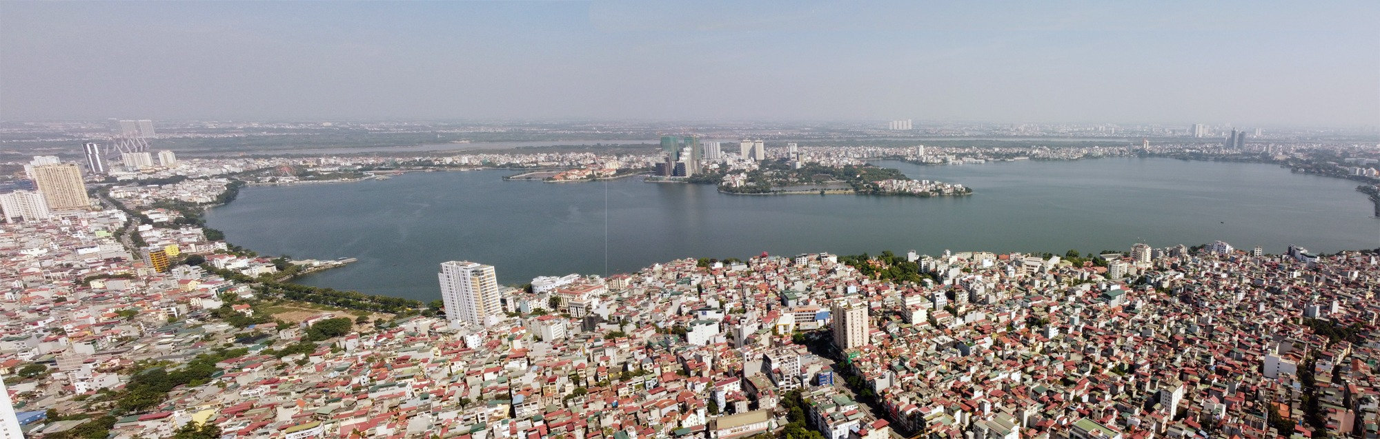 Một góc hồ Tây và vùng phụ cận thuộc diện tái thiết tại Hà Nội