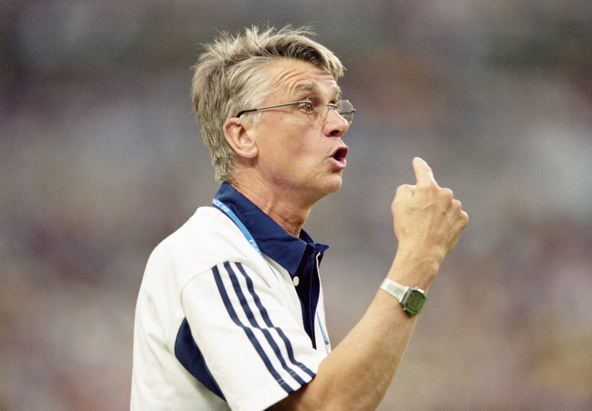 Jacquet từ giã sự nghiệp huấn luyện sau trận chung kết World Cup 1998.