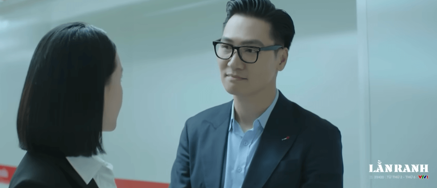 Thu rơi vào trạng thái tâm lý nặng nề khi đối diện với người bạn thân.