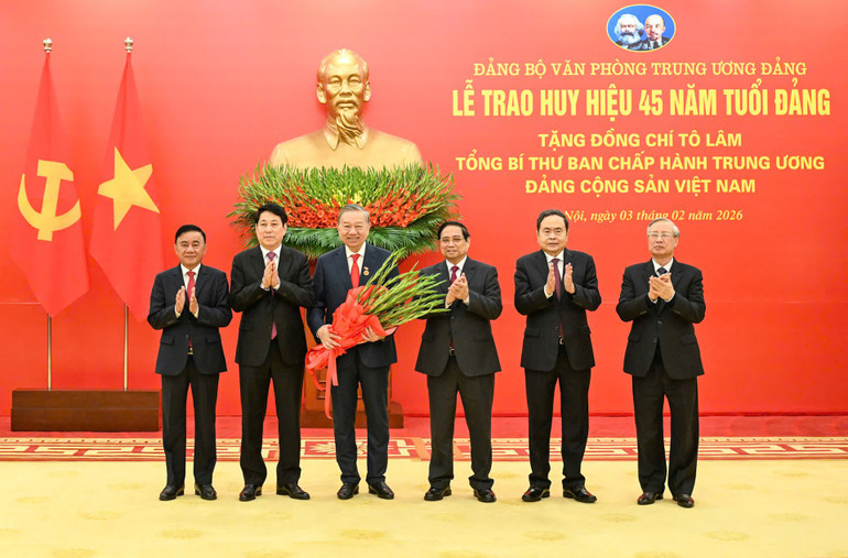 gen-h-lanh-dao-tang-hoa.jpg