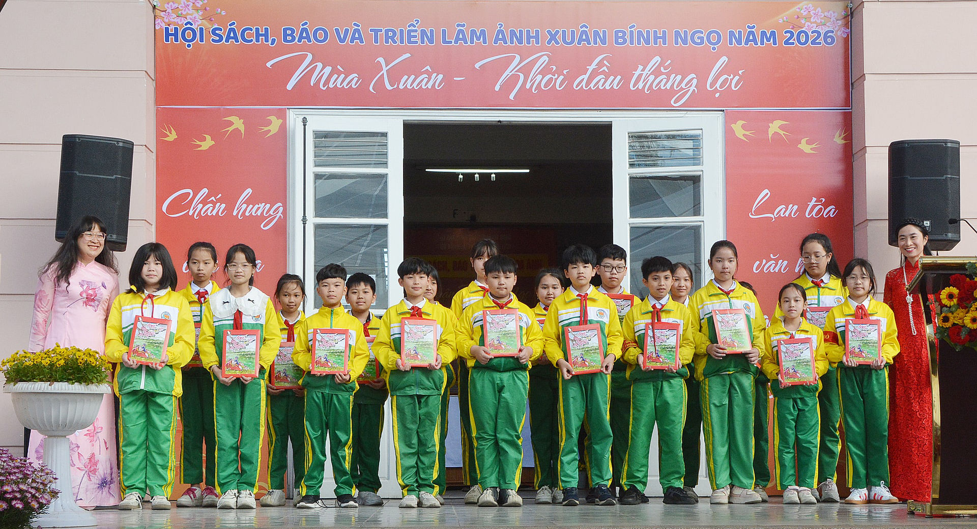 hoi-sach-bao-_-5(1).jpg