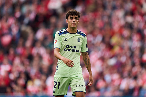 Stefan Bajcetic liên tục gặp các bước lùi trong quá trình hồi phục chấn thương tại Liverpool.