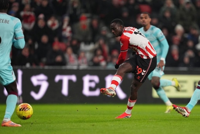 Habib Diarra tỏa sáng rực rỡ.