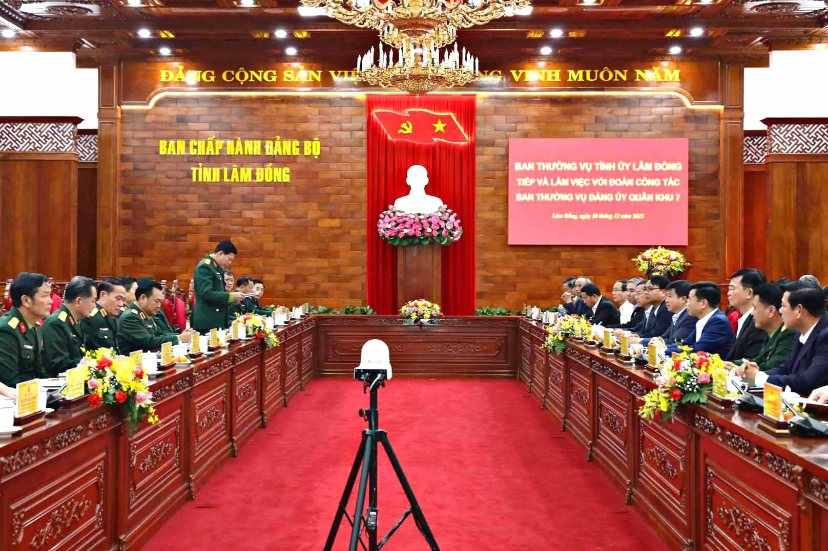 a3-2-.jpg