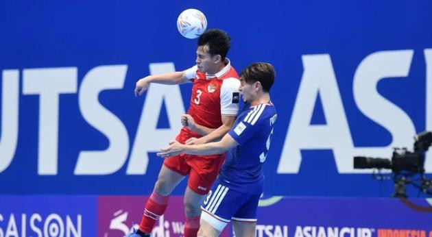 Đội tuyển Futsal Indonesia ăn mừng chiến thắng lịch sử trước Nhật Bản.