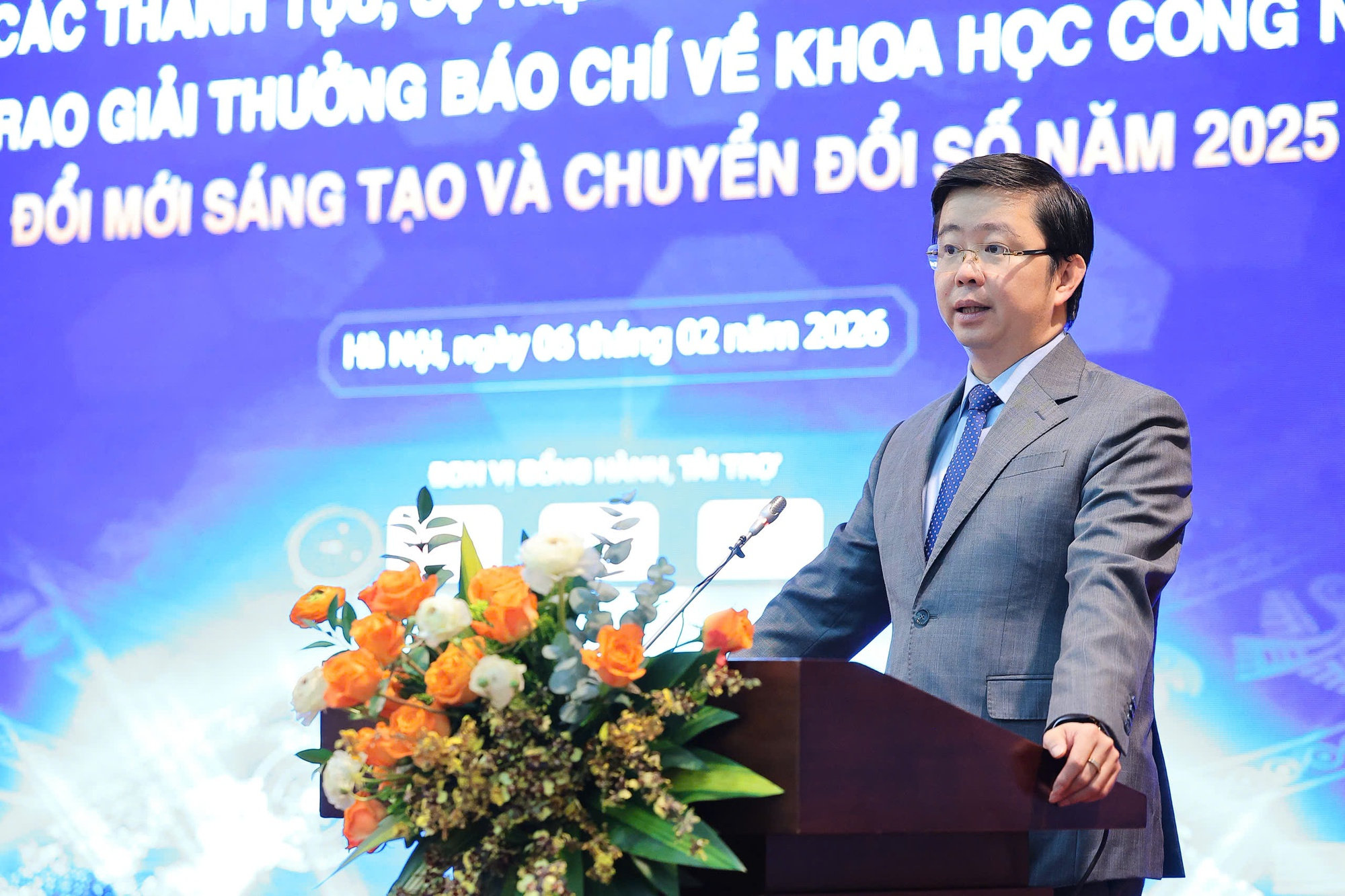 Thứ trưởng Bộ KH&CN Bùi Hoàng Phương phát biểu tại Lễ trao giải