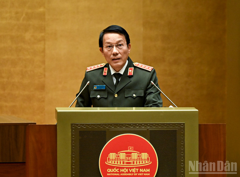 ndo_br_anh-chieu-quang.jpg