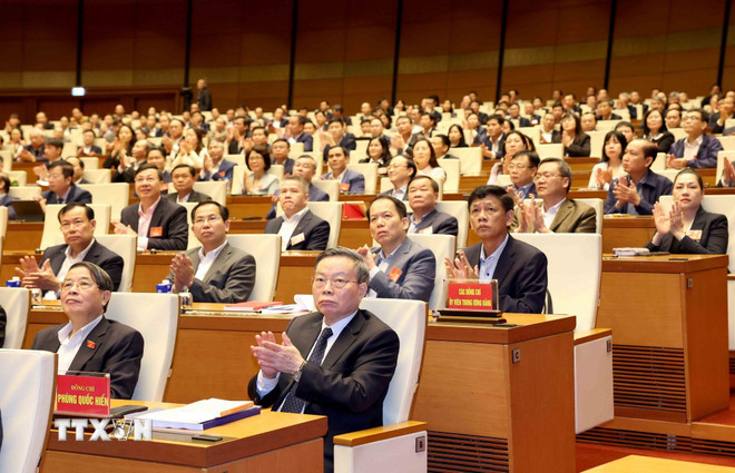 ttxvn-hoi-nghi-toan-quoc-nghien-cuu-hoc-tap-quan-triet-va-trien-khai-thuc-hien-nghi-quyet-dai-hoi-xiv-cua-dang-8-resize.jpg