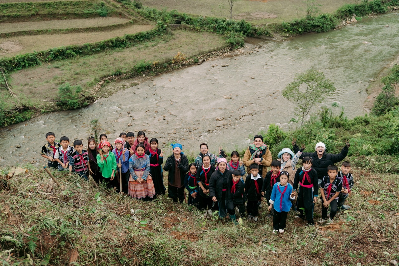 Hoạt động trồng cây ý nghĩa của chương trình tại vùng cao