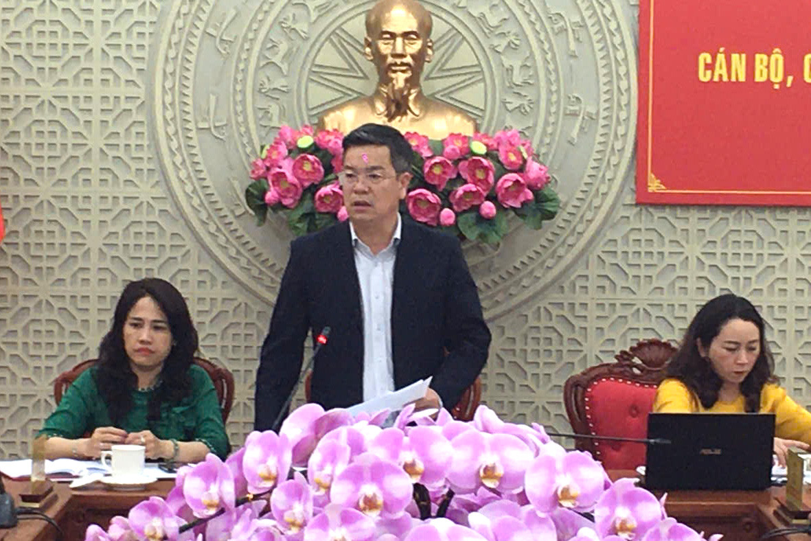 d_c-do-minh-ngoc-chanh-van-phong-doan-dbqh-va-hdnd-tinh-phat-bieu-khai-mac-1-.jpg