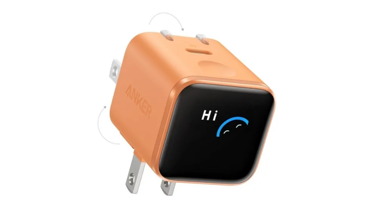 Kích thước nhỏ gọn của Anker Nano 45W với chân cắm có thể gập lại linh hoạt