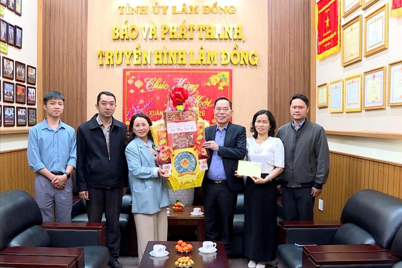 tham-bao-2-1-(1).jpg