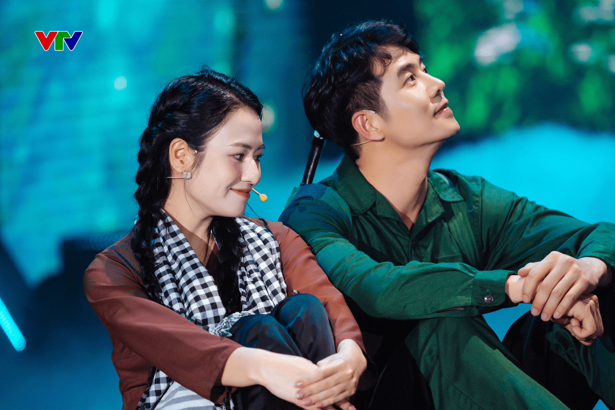 Dàn MC nổi tiếng của VTV lần đầu tham gia diễn nhạc kịch.
