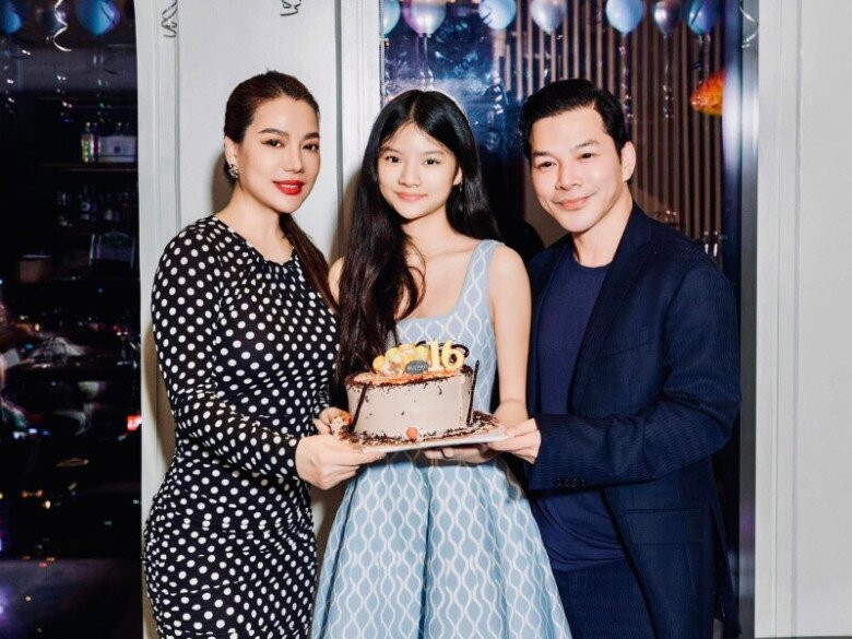 Bảo Tiên sở hữu nhan sắc nổi bật và thành tích học tập ấn tượng với nhiều điểm A+.