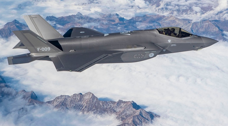 Hệ thống điện tử hàng không phức tạp trên F-35 tạo ra rào cản lớn cho việc can thiệp mã nguồn