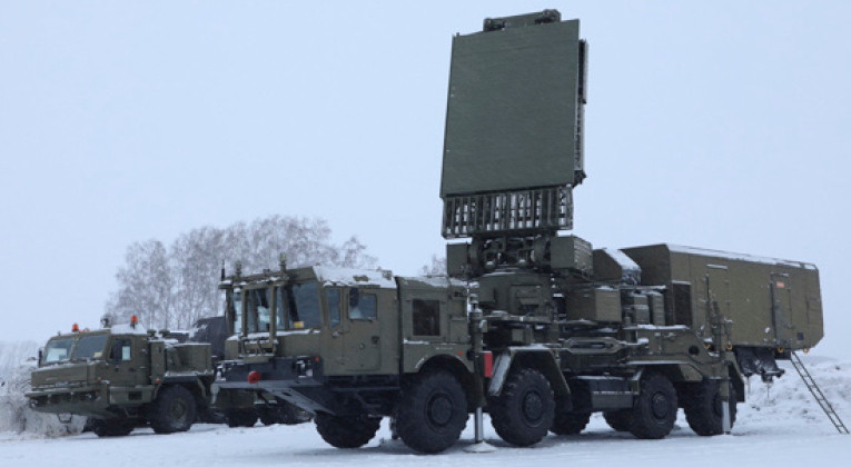 Hệ thống phòng không S-300 của Iran tái xuất hiện tại các vị trí chiến lược.