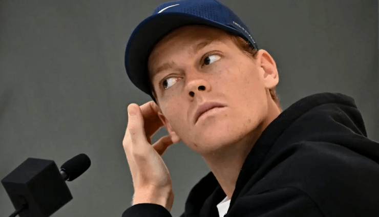 Jannik Sinner đối mặt với áp lực dư luận sau chuỗi trận không như ý đầu năm 2026