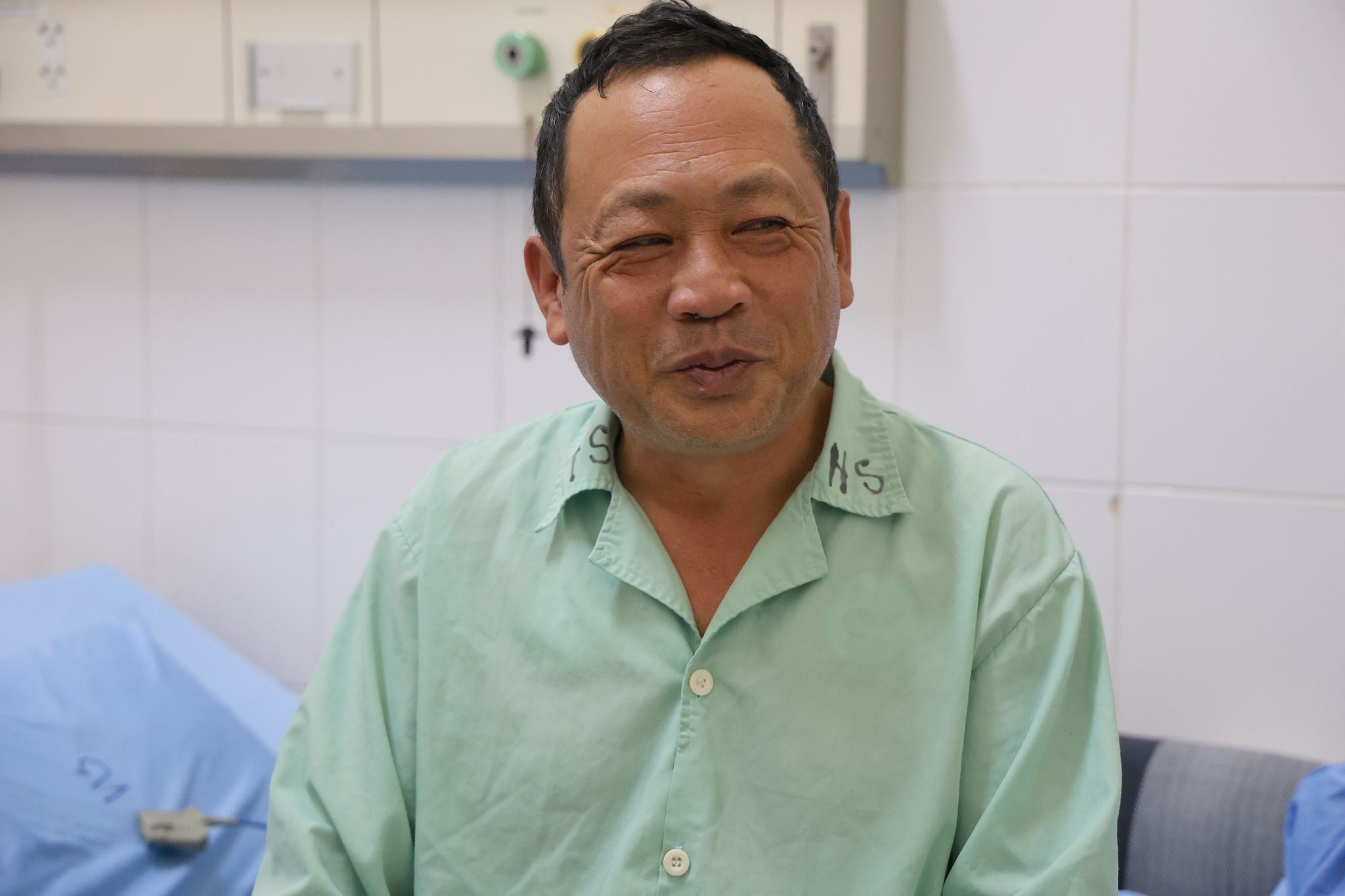 Bệnh nha Đỗ Mạnh Thắng dần hồi phục sức khỏe, nở nụ cười sau hành trình giành giật sự sống