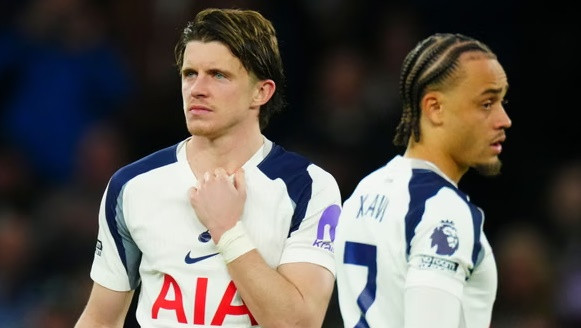 Tottenham đang đưa ra những quyết định chưa thực sự đúng đắn trên thị trường chuyển nhượng.
